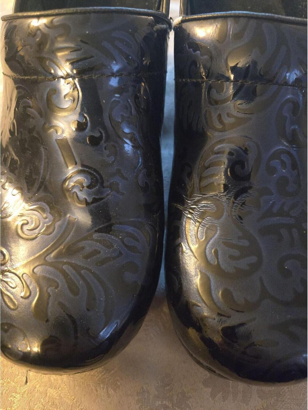 Dansko Professional Black Tooled Patent Leather Clogs Size EU 40 - Picture 5 of 6